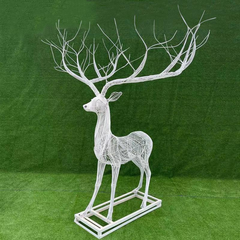 不锈钢网面雕塑