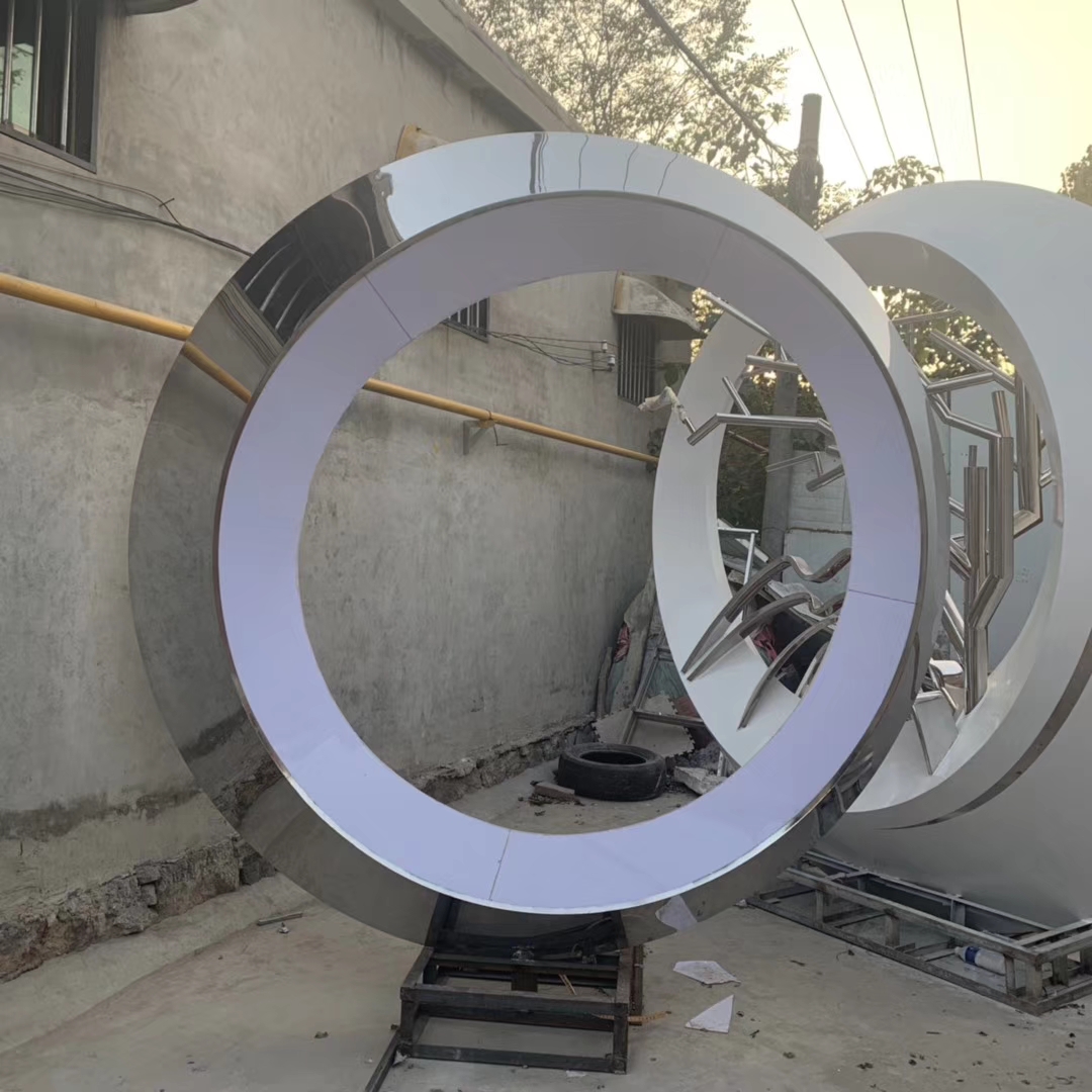 不锈钢球形环形雕塑